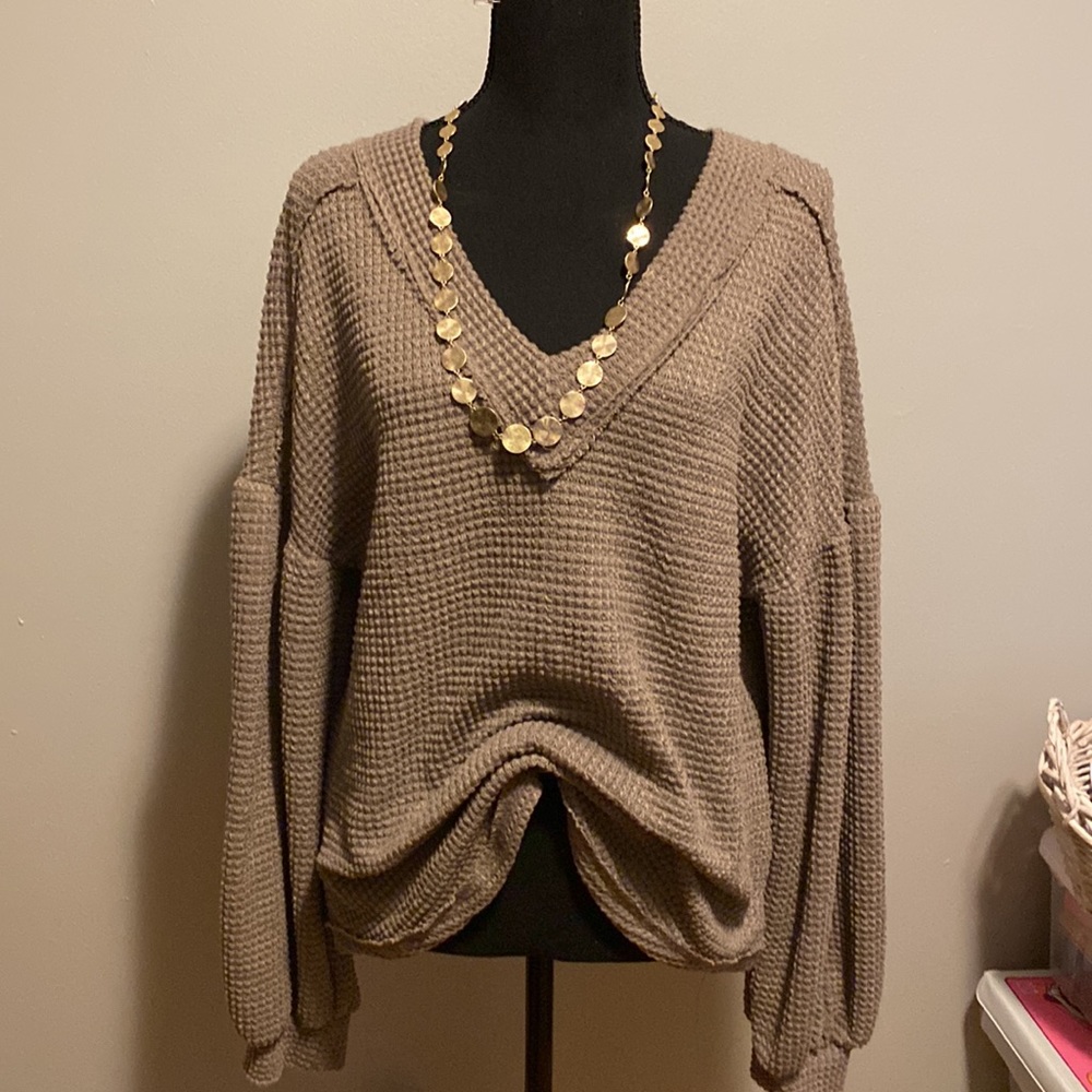 Thin casual shirt